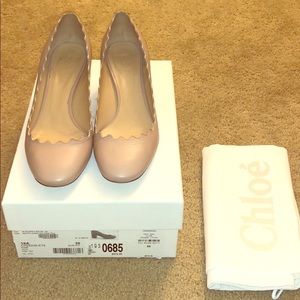 Chloe scalloped pumps